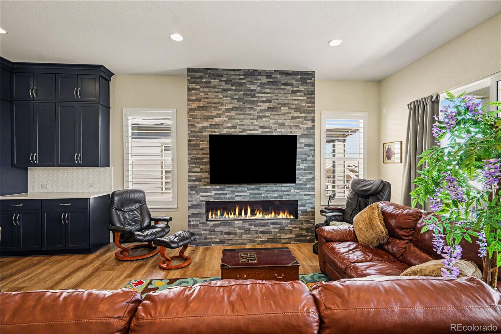 MLS Image #9 for 7118  canyonpoint road,castle pines, Colorado
