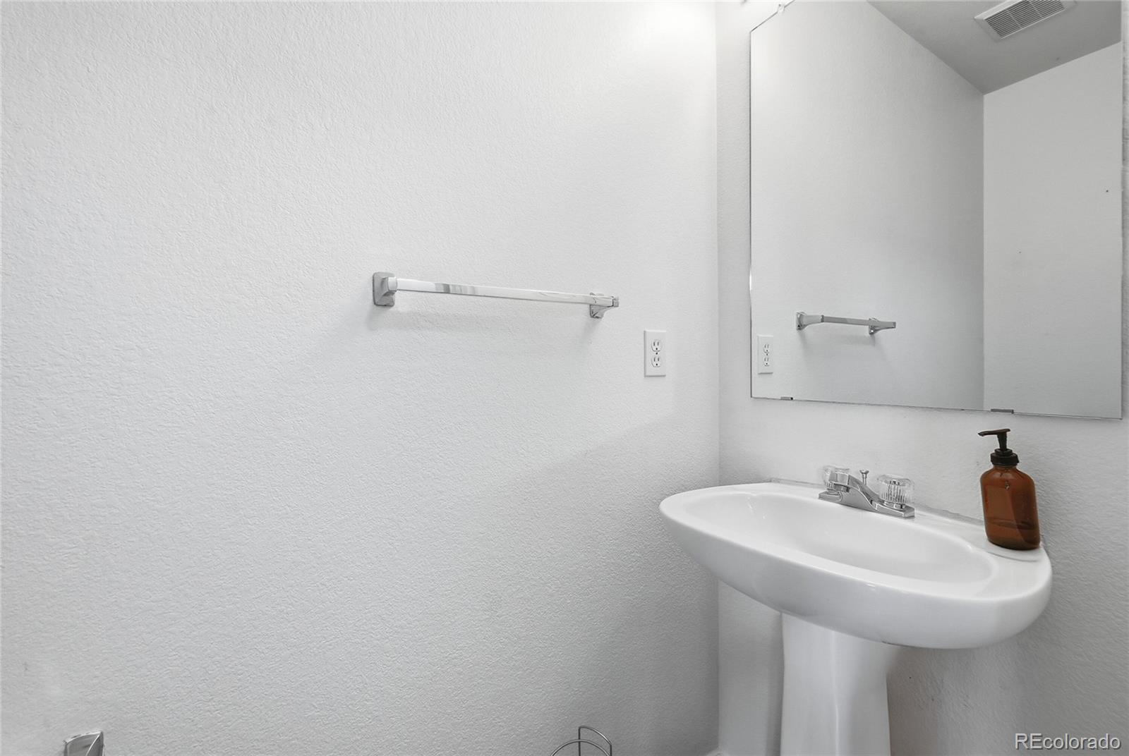 MLS Image #14 for 5323 s malta way,centennial, Colorado