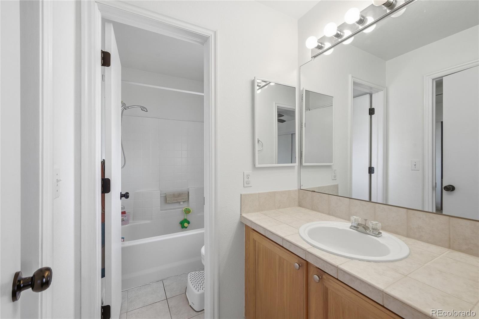 MLS Image #23 for 5323 s malta way,centennial, Colorado