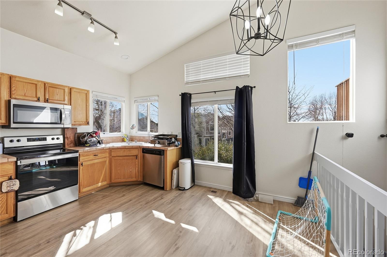 MLS Image #8 for 5323 s malta way,centennial, Colorado