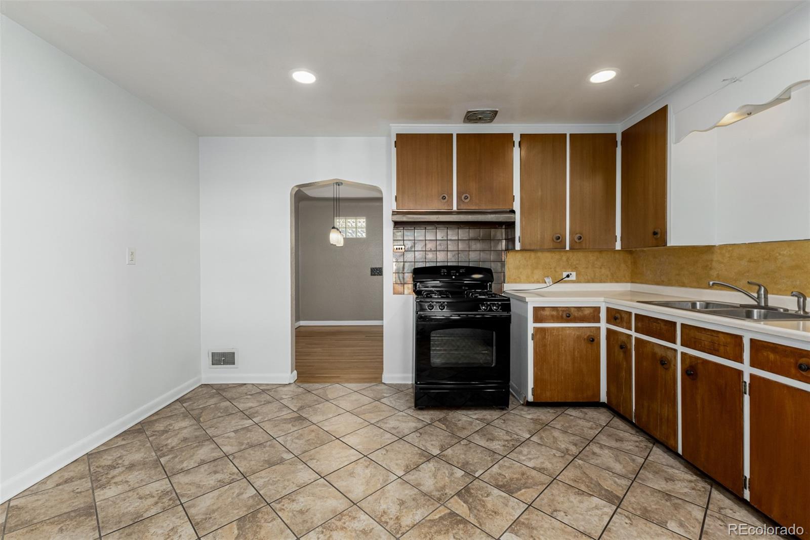 MLS Image #8 for 5905 w 37th place,wheat ridge, Colorado