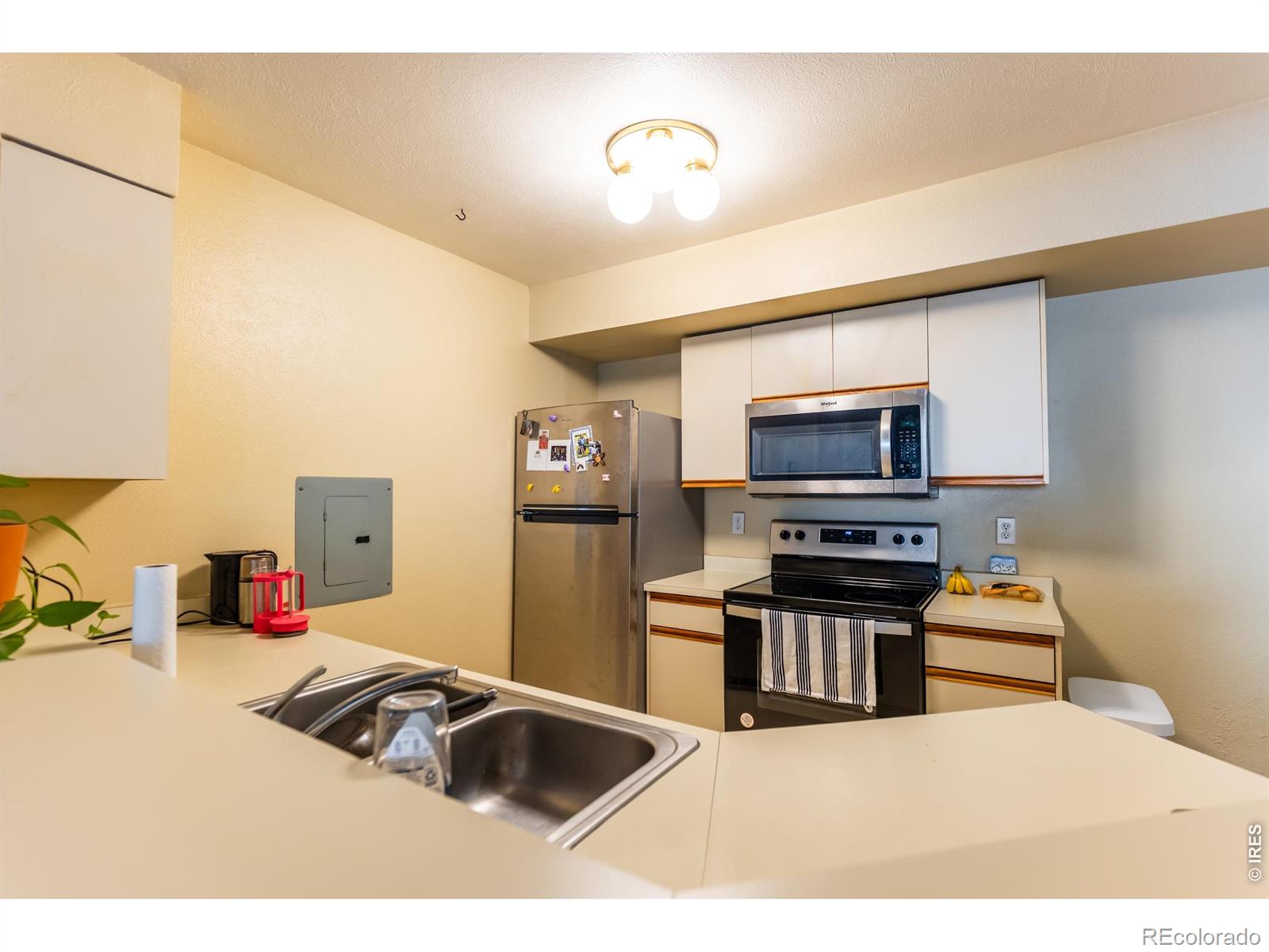 MLS Image #17 for 30 s boulder circle,boulder, Colorado