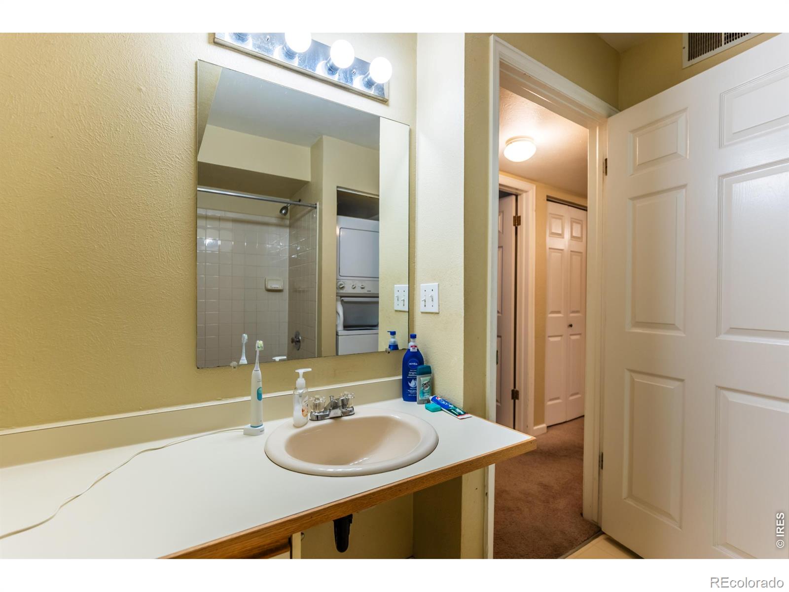 MLS Image #8 for 30 s boulder circle,boulder, Colorado