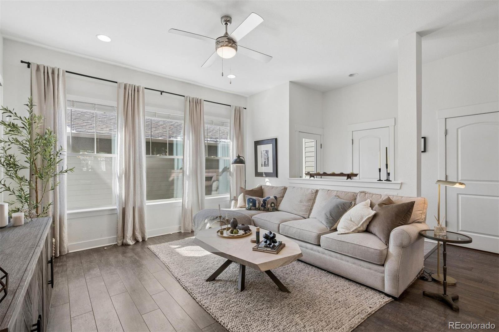 MLS Image #11 for 5769  boston street,denver, Colorado