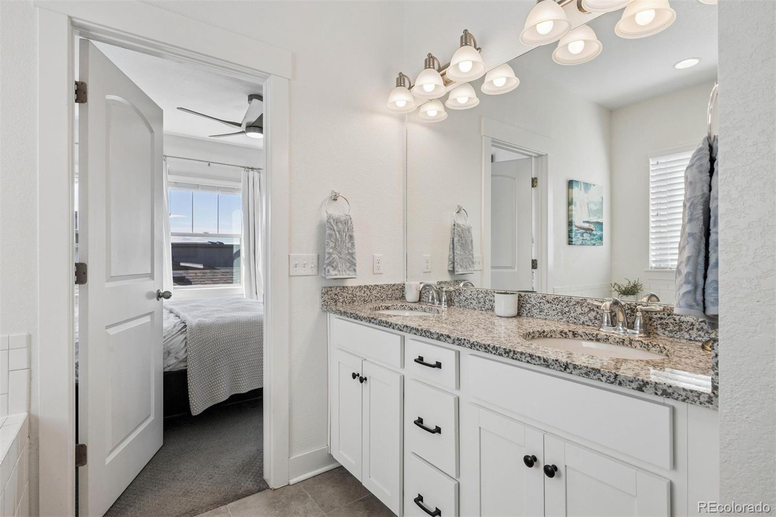 MLS Image #16 for 5769  boston street,denver, Colorado