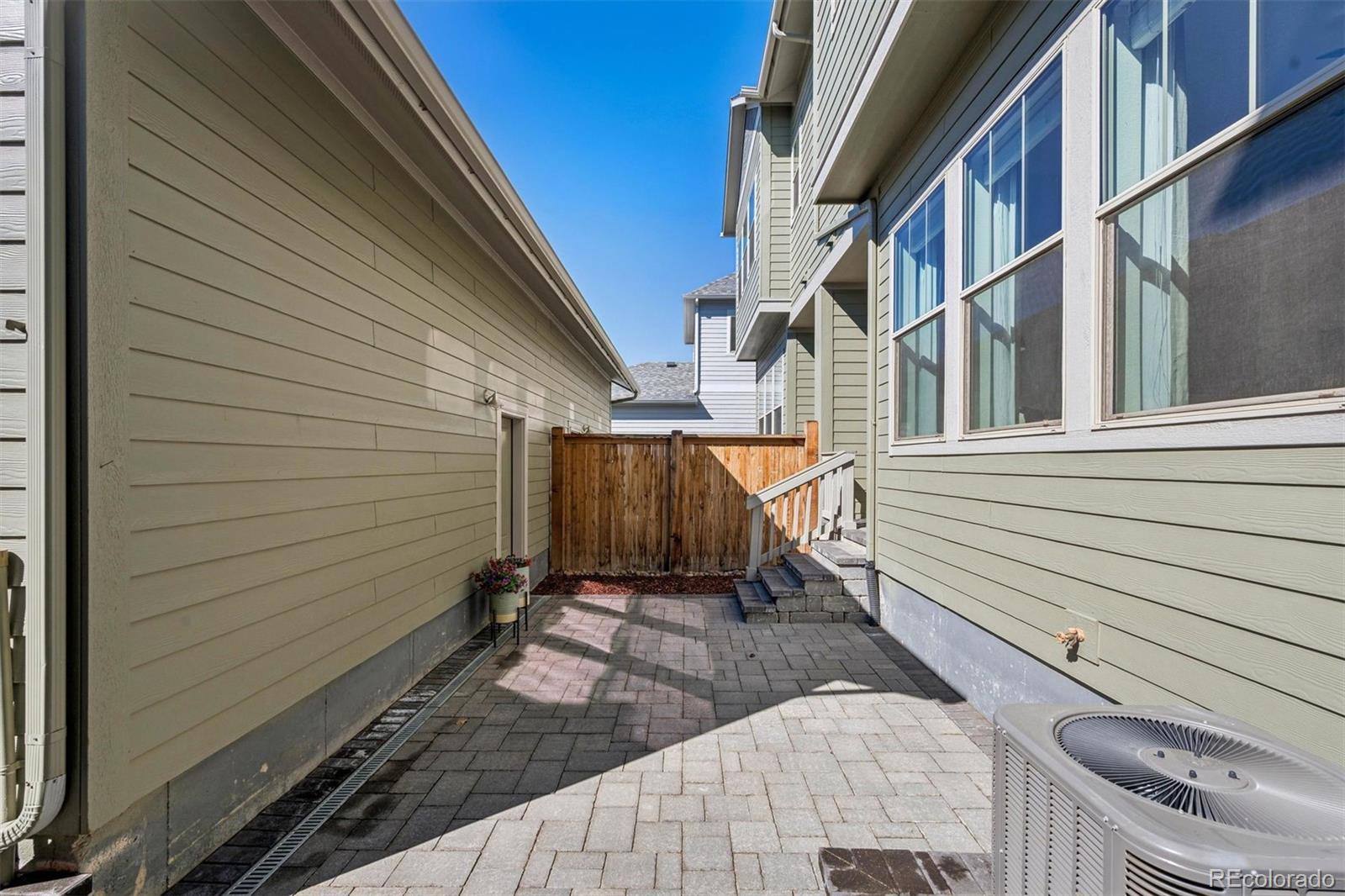 MLS Image #31 for 5769  boston street,denver, Colorado