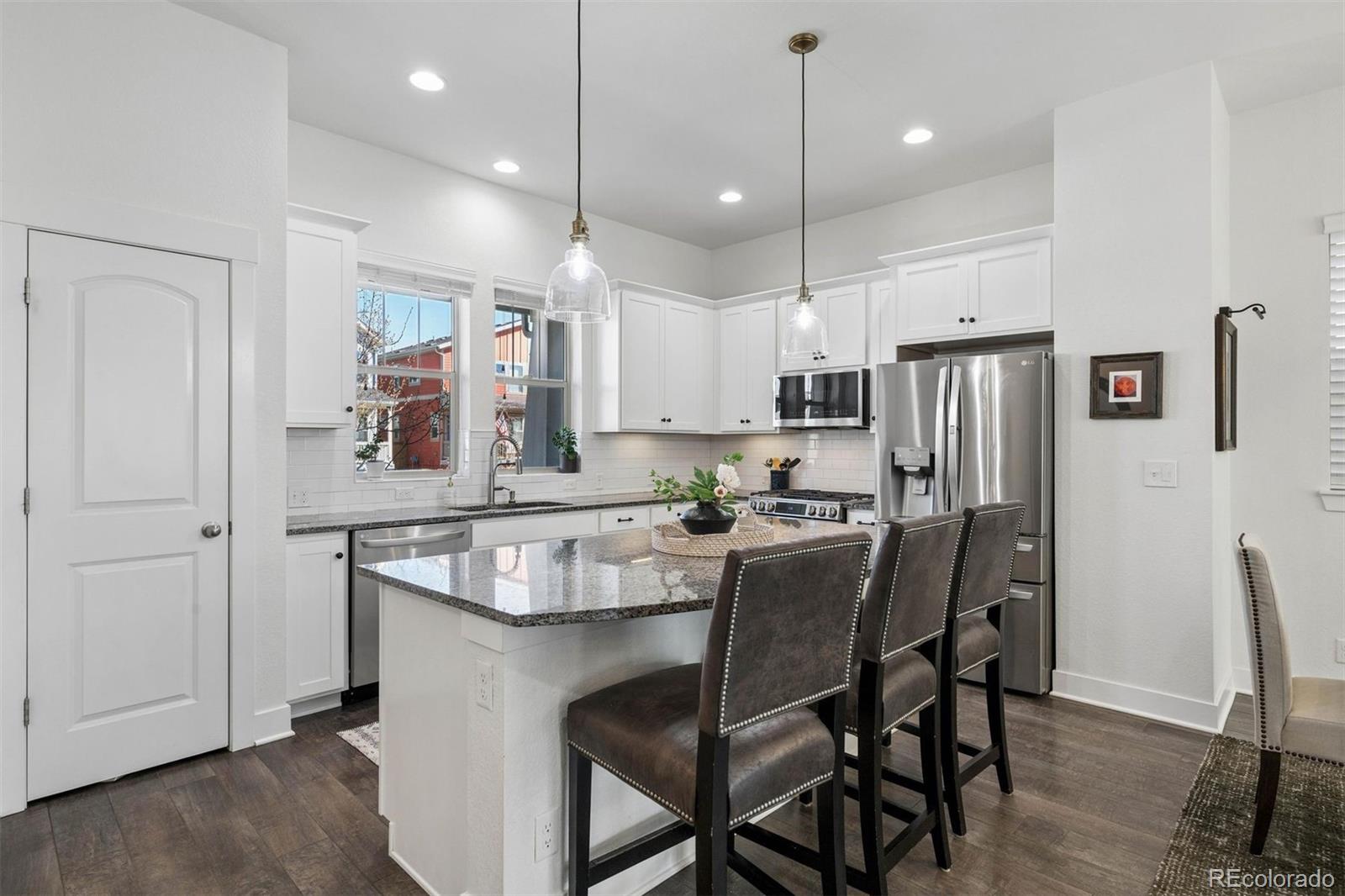 MLS Image #4 for 5769  boston street,denver, Colorado