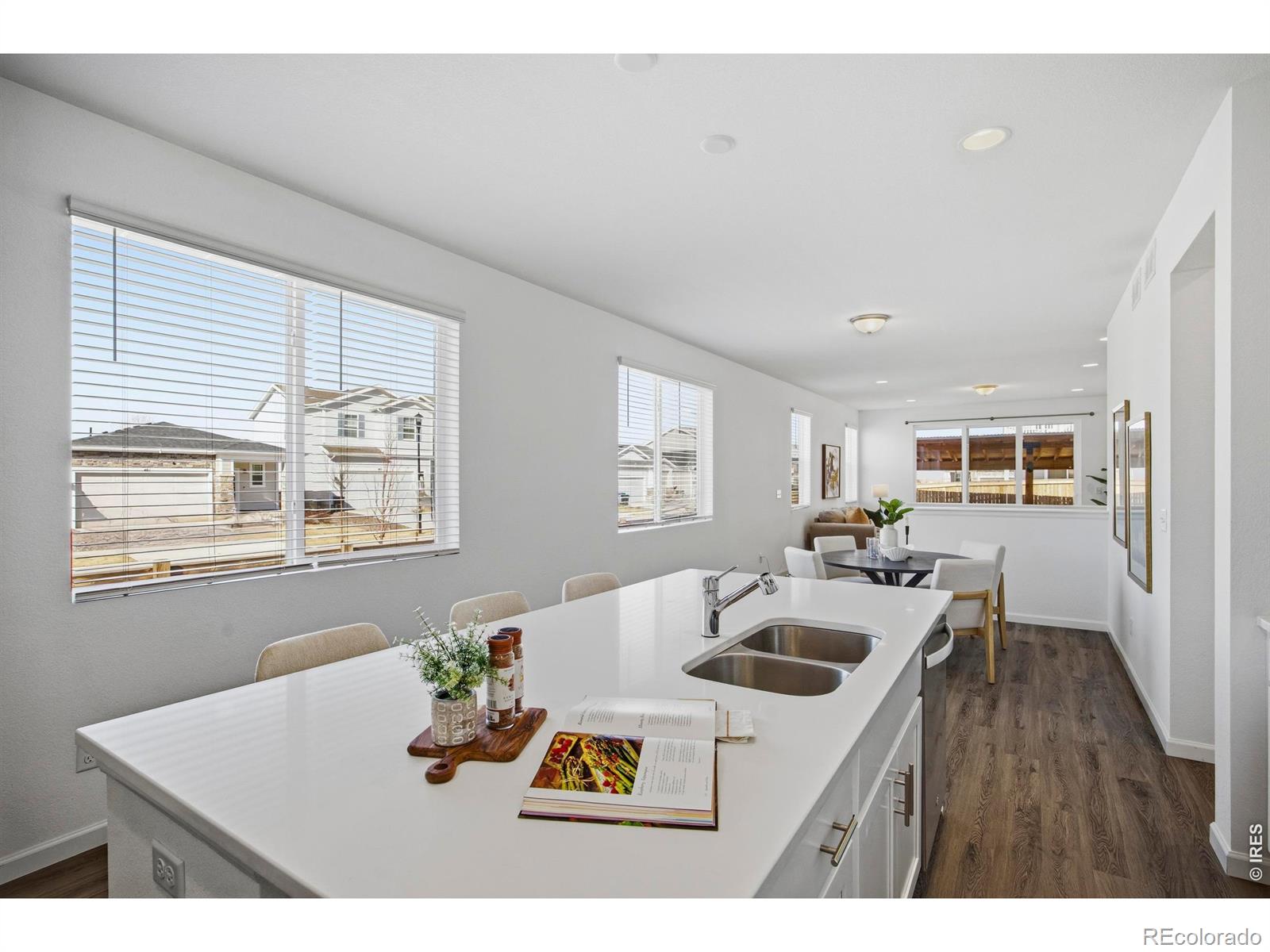 MLS Image #11 for 438  overbrook lane,longmont, Colorado
