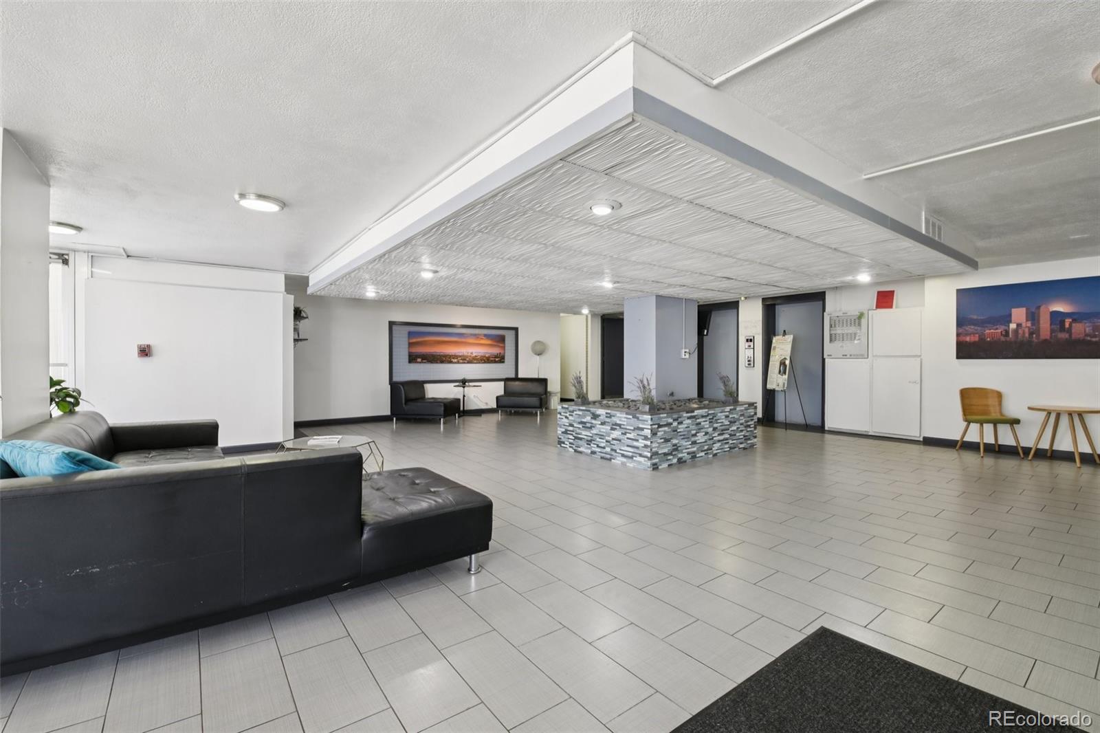 MLS Image #19 for 1155 n ash street,denver, Colorado