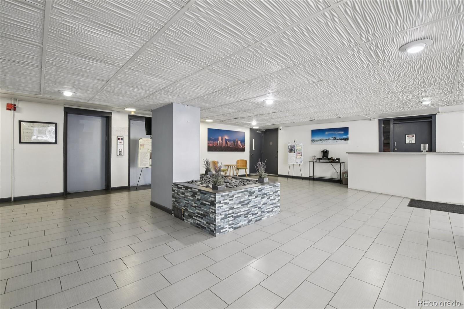MLS Image #20 for 1155 n ash street,denver, Colorado