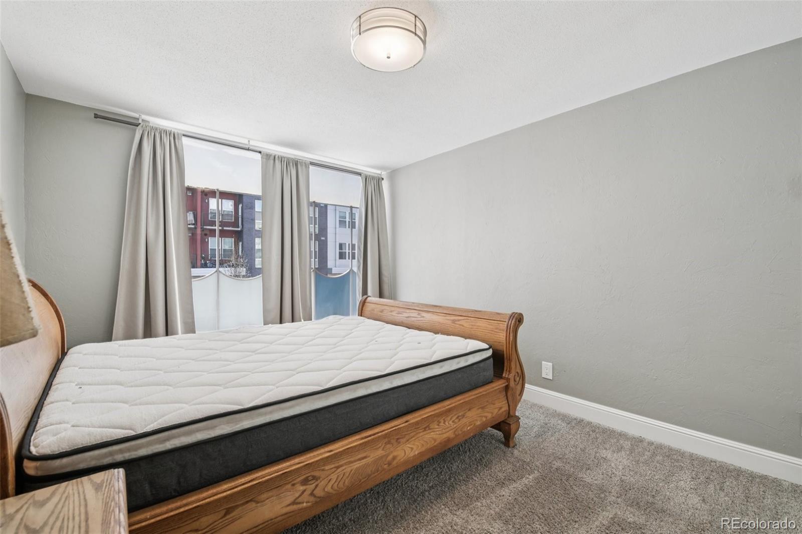 MLS Image #8 for 1155 n ash street,denver, Colorado