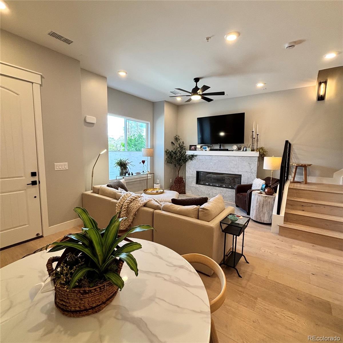 MLS Image #3 for 364 e orchard road,centennial, Colorado