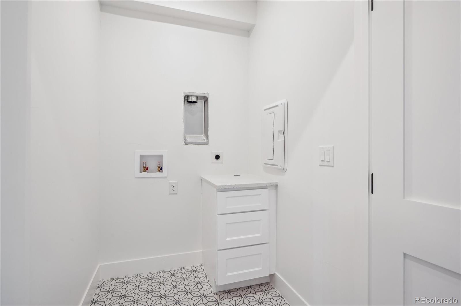 MLS Image #35 for 364 e orchard road,centennial, Colorado