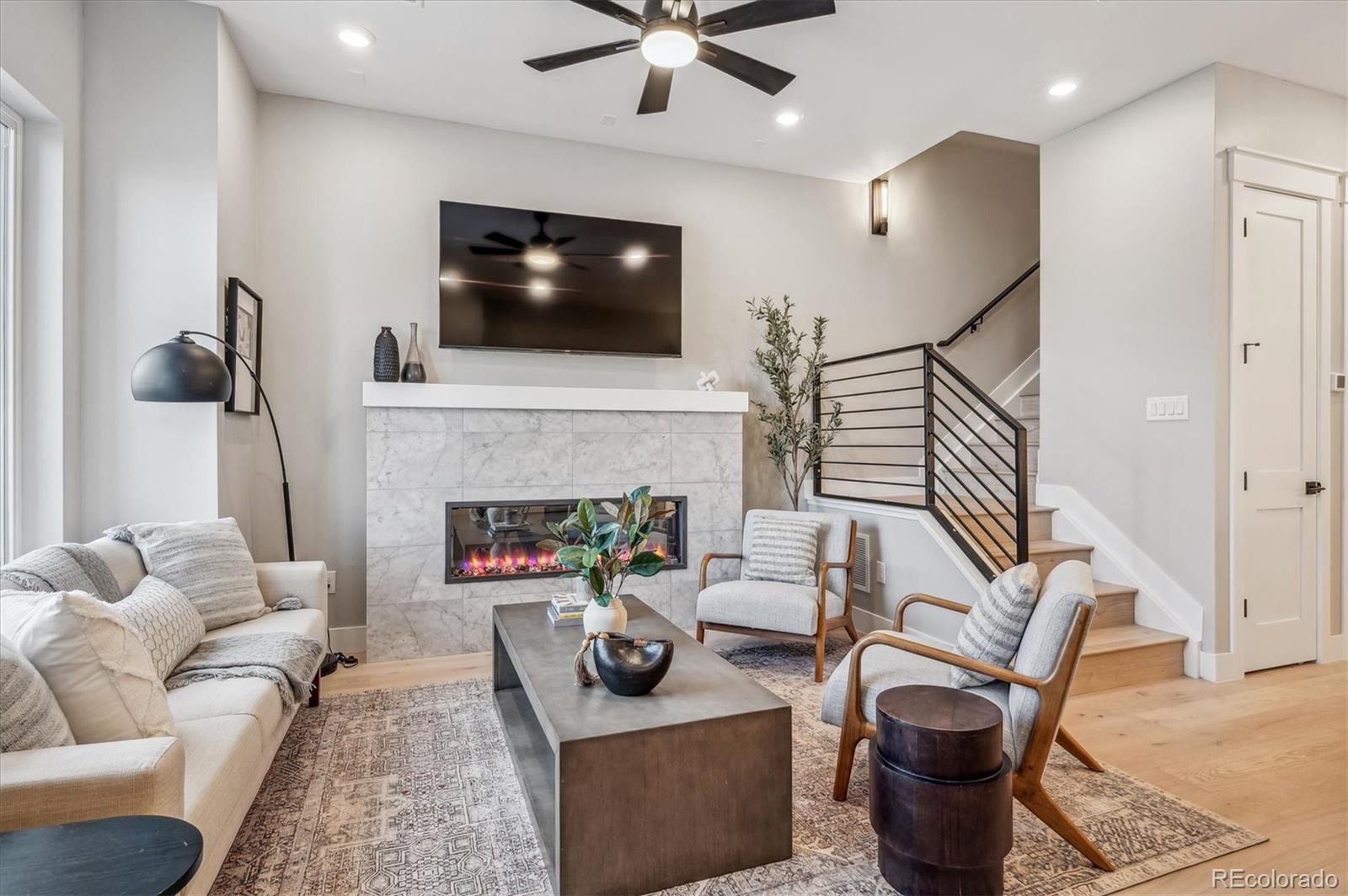 MLS Image #4 for 364 e orchard road,centennial, Colorado