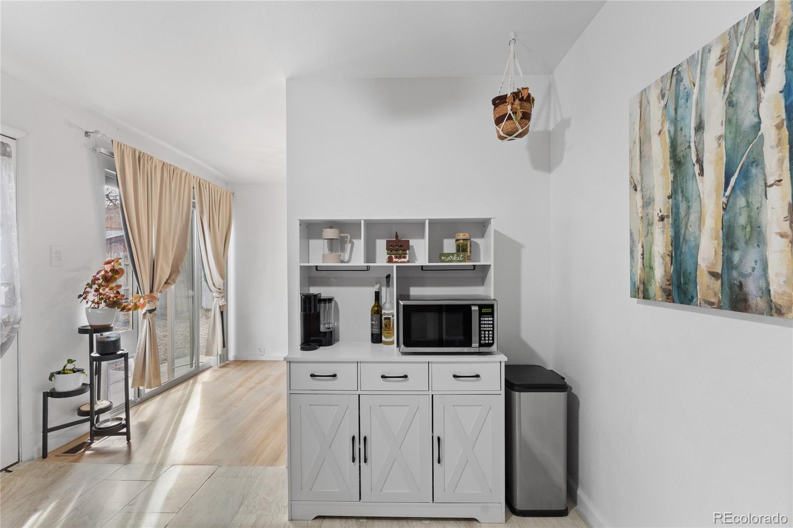 MLS Image #11 for 1047  florence avenue,colorado springs, Colorado