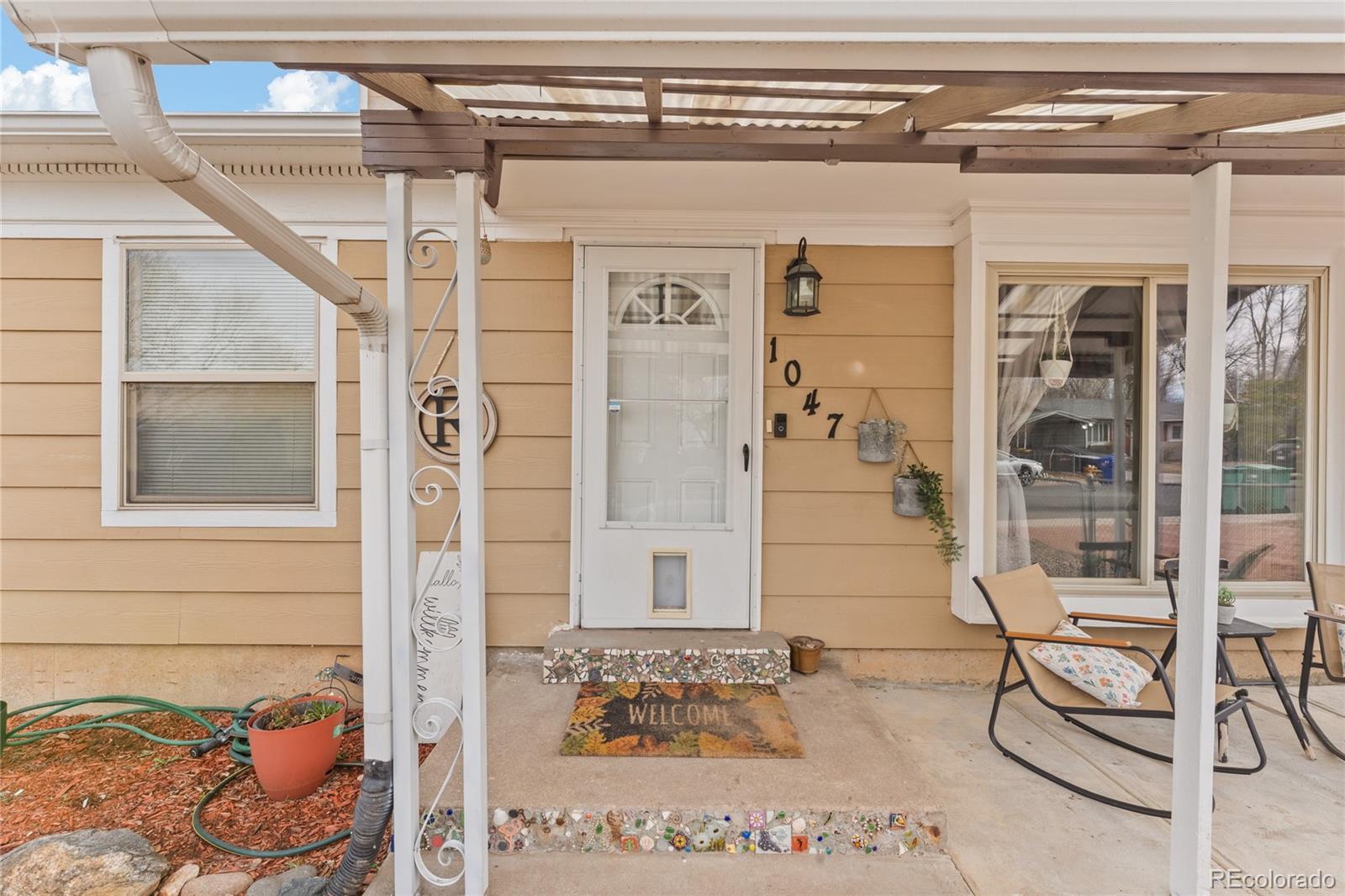 MLS Image #4 for 1047  florence avenue,colorado springs, Colorado