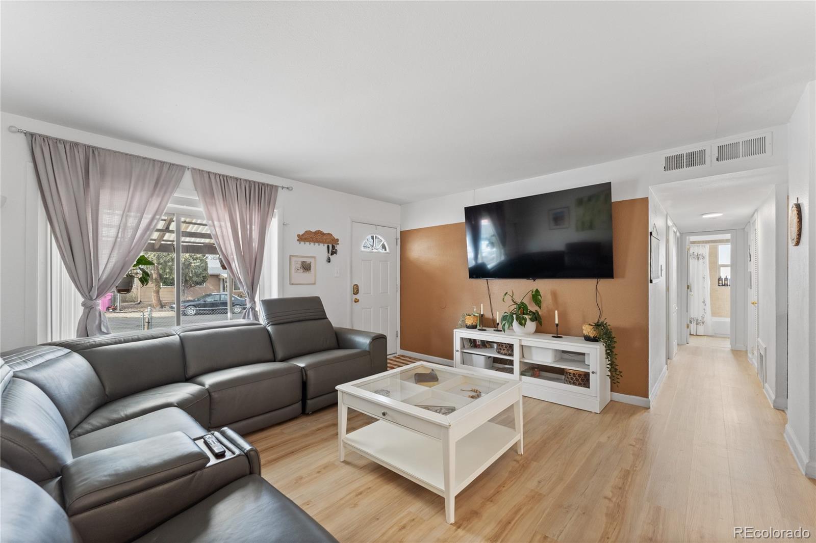 MLS Image #6 for 1047  florence avenue,colorado springs, Colorado