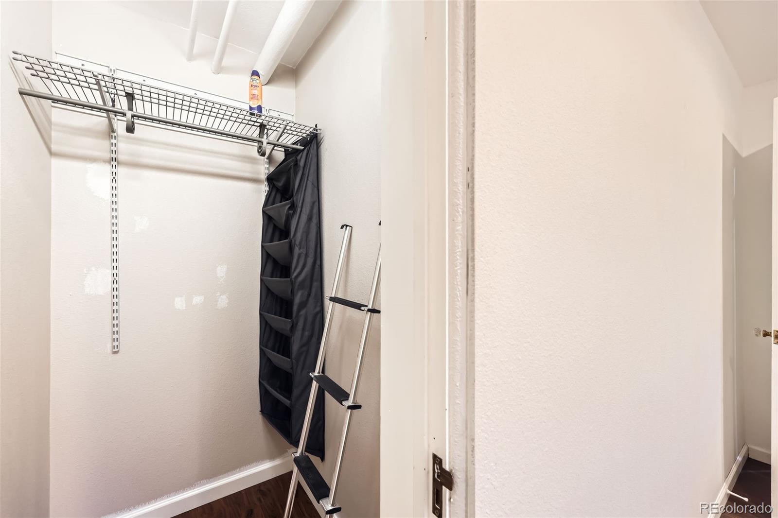 MLS Image #14 for 2233  kearney street,denver, Colorado