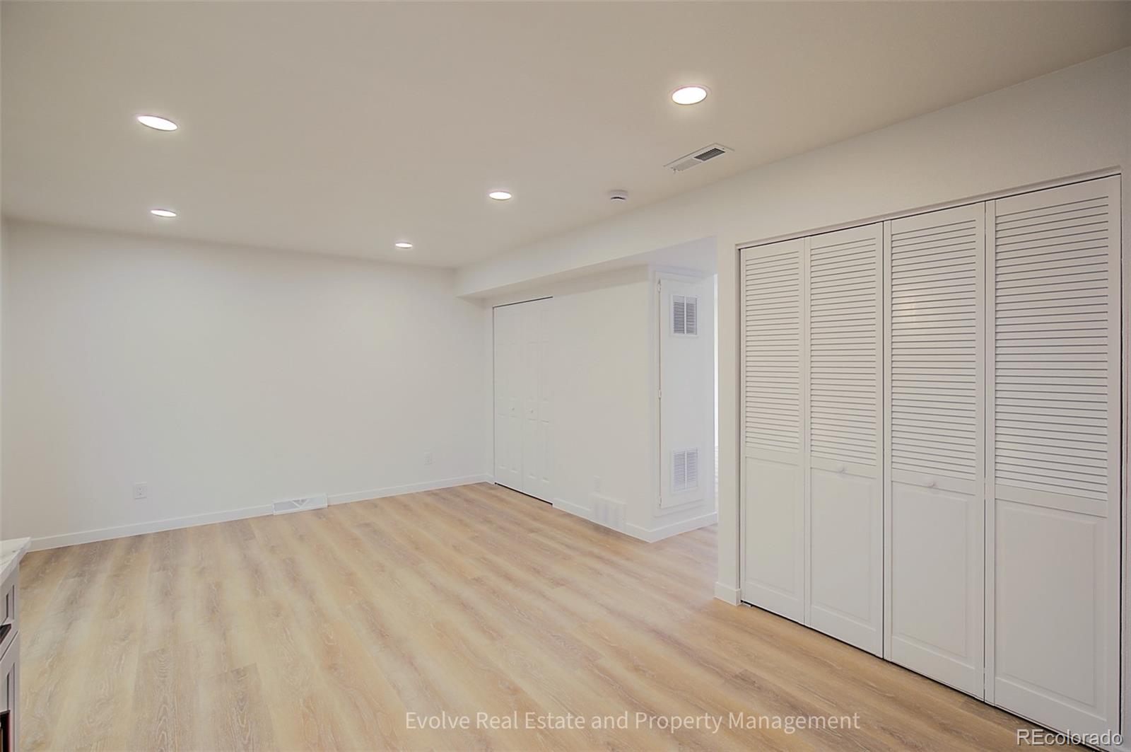 MLS Image #11 for 9014 e mansfield avenue,denver, Colorado