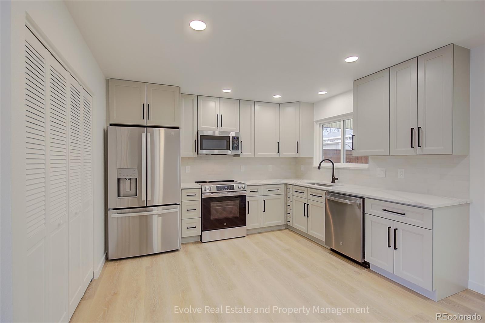 MLS Image #2 for 9014 e mansfield avenue,denver, Colorado