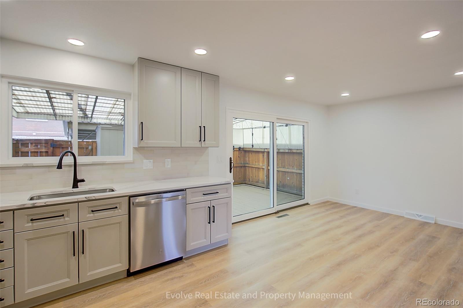 MLS Image #6 for 9014 e mansfield avenue,denver, Colorado
