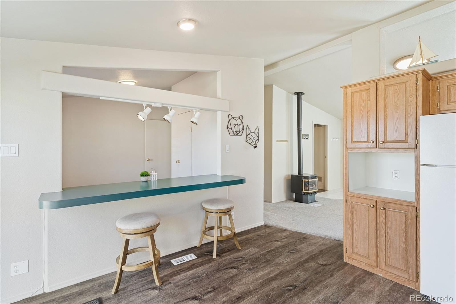 MLS Image #6 for 2510  wheaton drive,colorado springs, Colorado