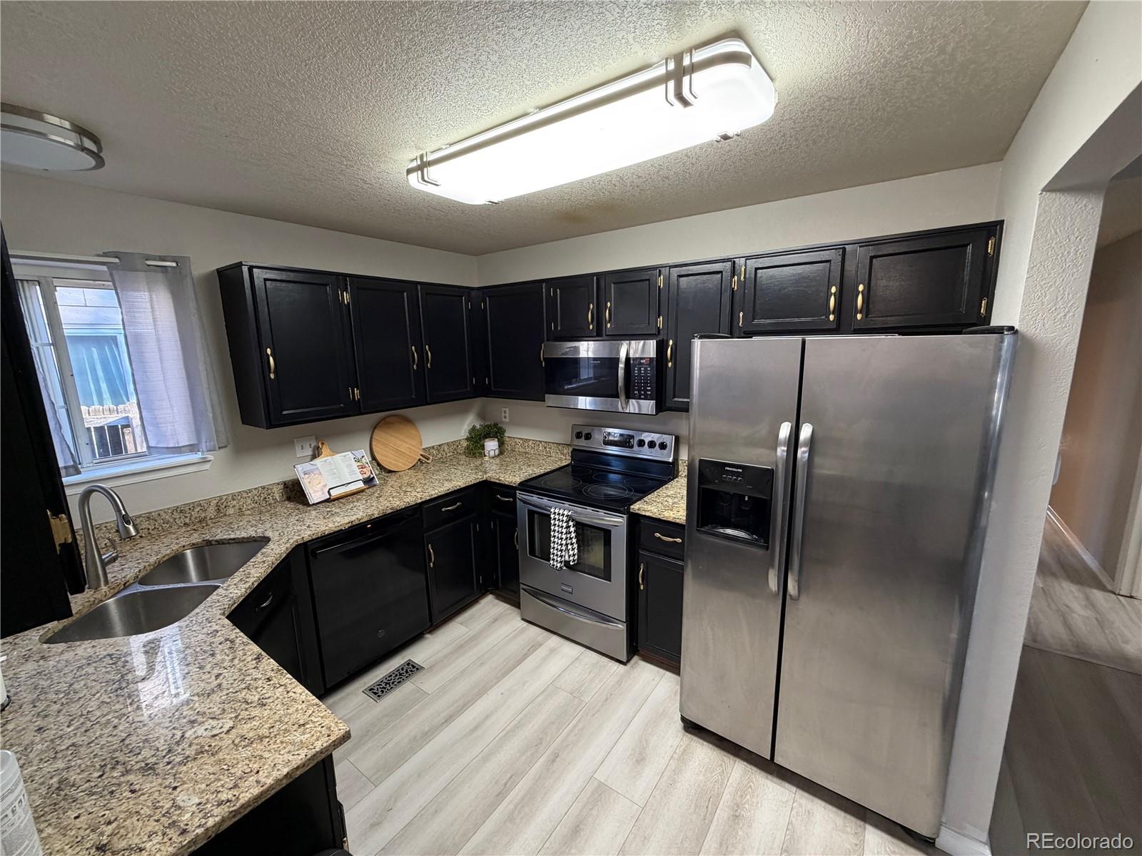 MLS Image #14 for 3667 s flanders ,aurora, Colorado