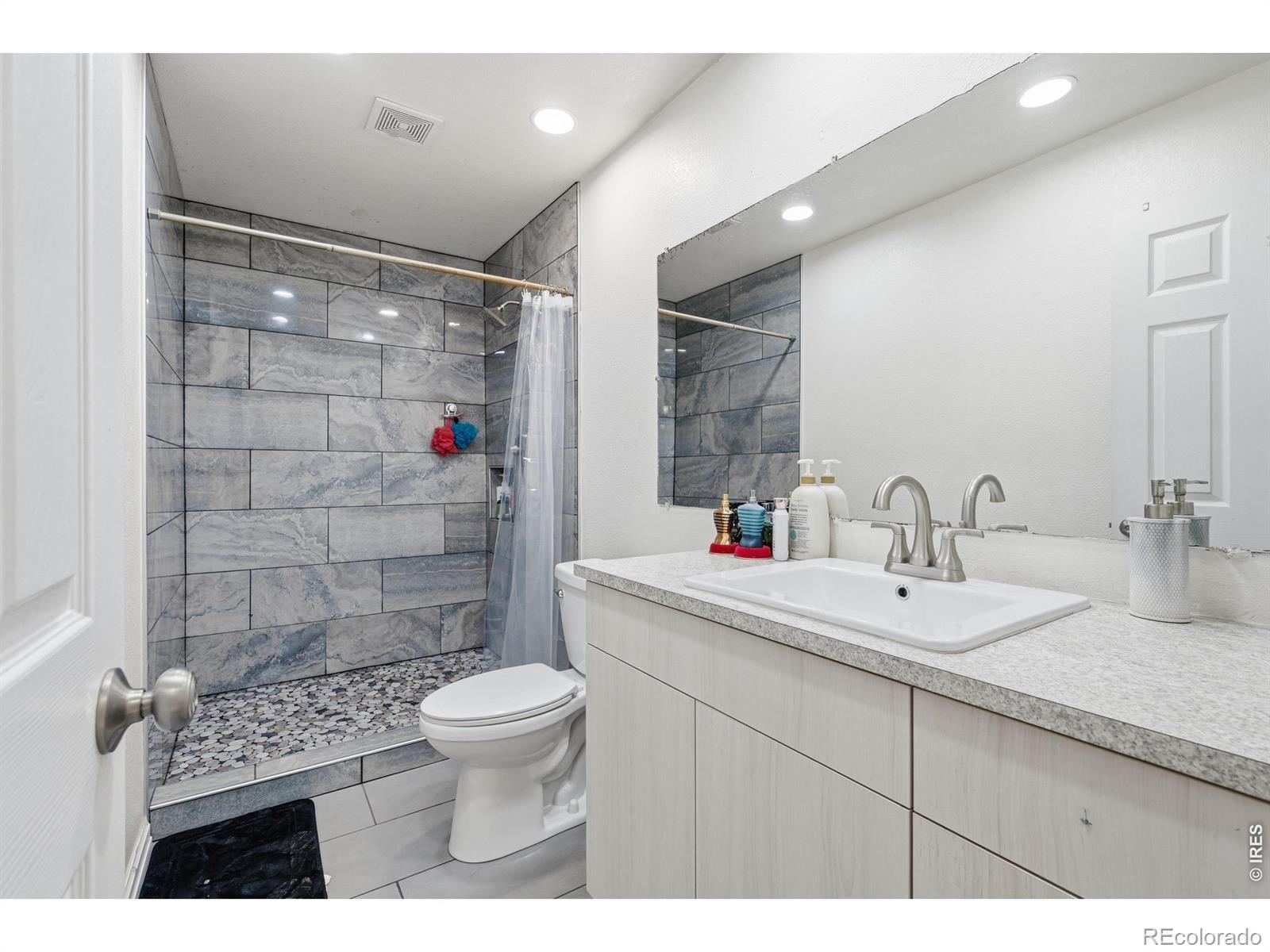 MLS Image #7 for 405 n 30th avenue,greeley, Colorado