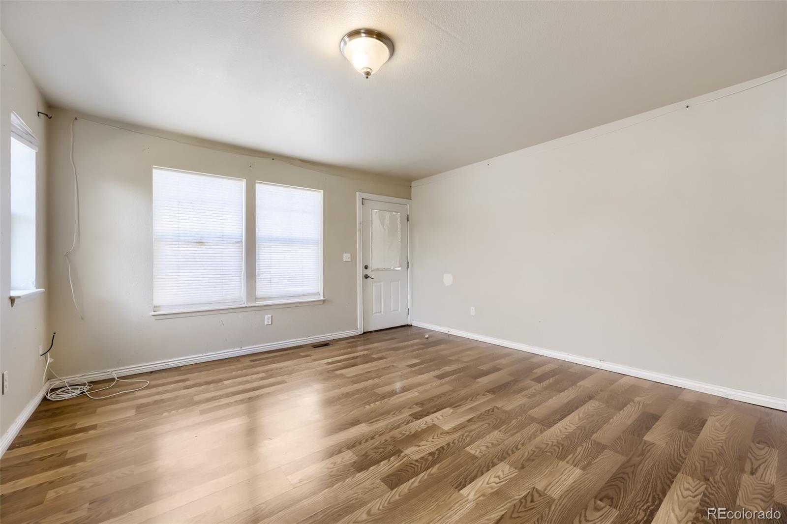 MLS Image #3 for 1852  eagle street,aurora, Colorado