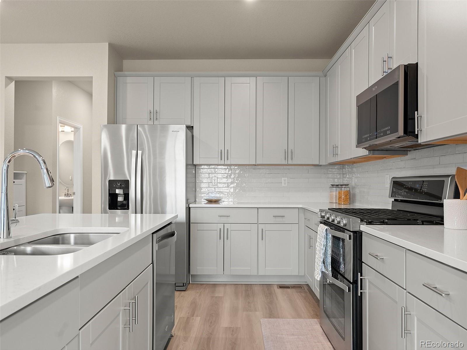 MLS Image #4 for 940  morning glory road,brighton, Colorado