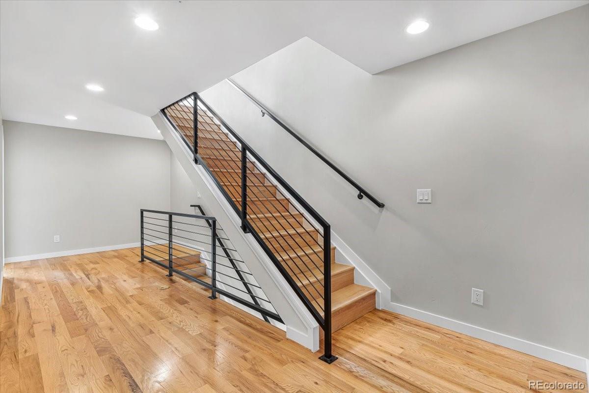 MLS Image #15 for 2930 s lincoln street,englewood, Colorado