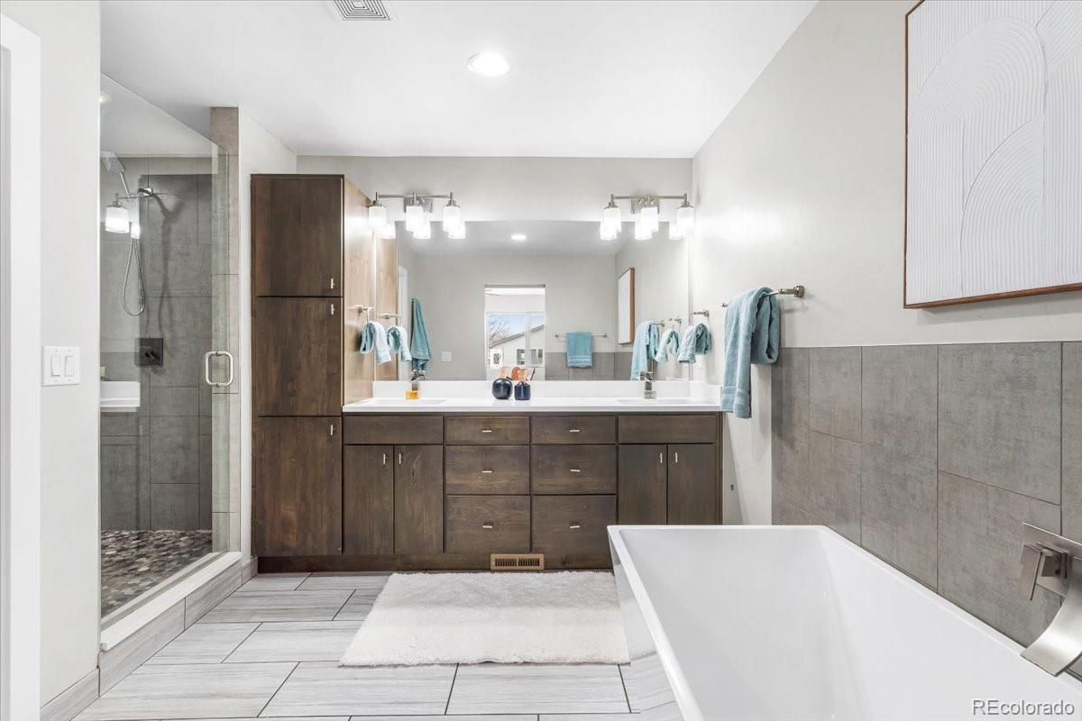 MLS Image #17 for 2930 s lincoln street,englewood, Colorado