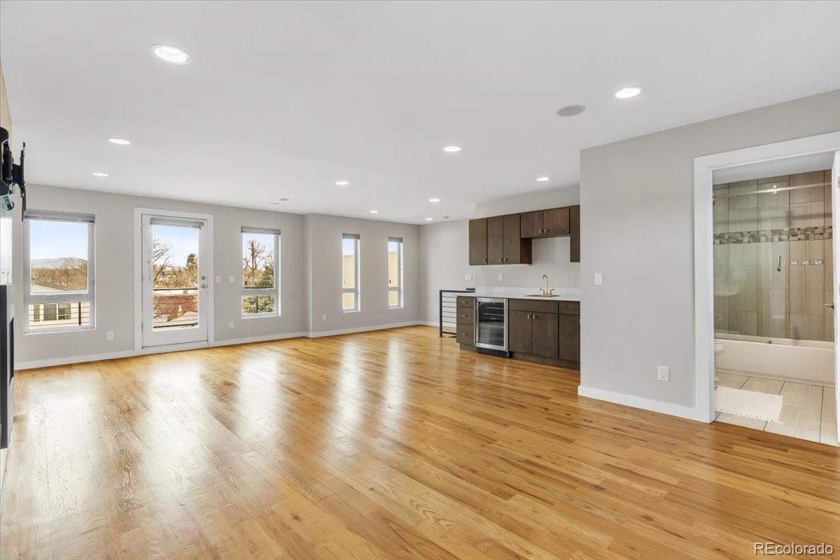 MLS Image #37 for 2930 s lincoln street,englewood, Colorado