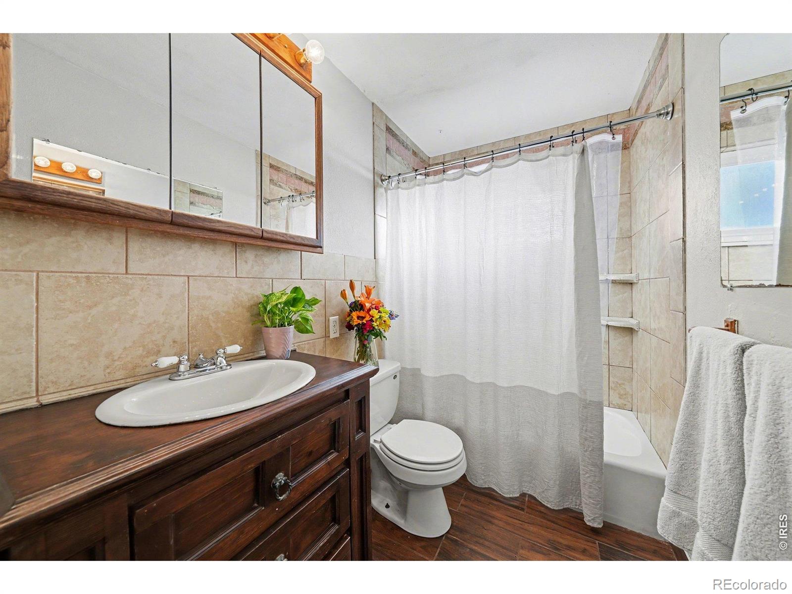 MLS Image #10 for 3402  montrose street,evans, Colorado
