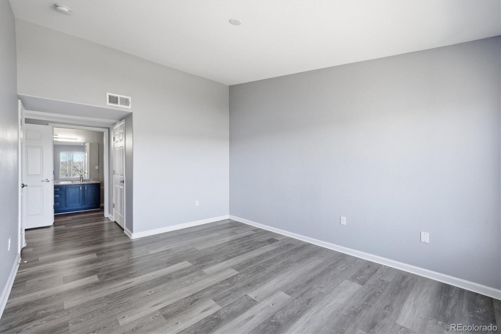 MLS Image #13 for 4747 s balsam way,littleton, Colorado