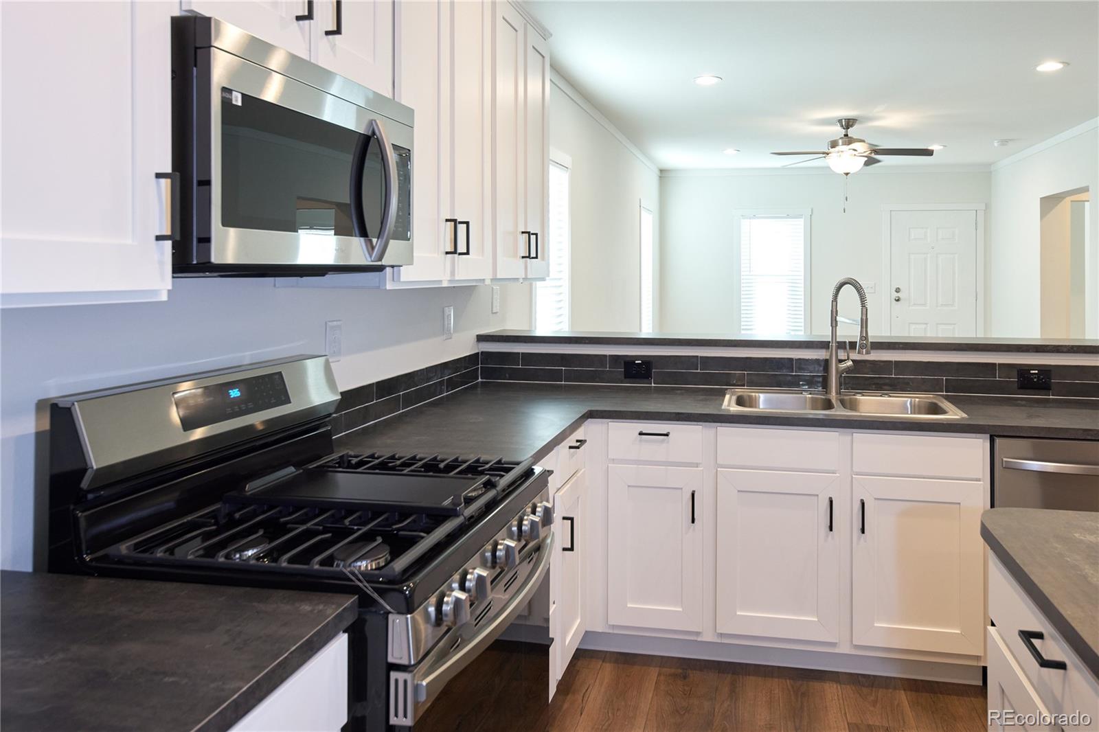 MLS Image #8 for 114  winnipeg street,lochbuie, Colorado