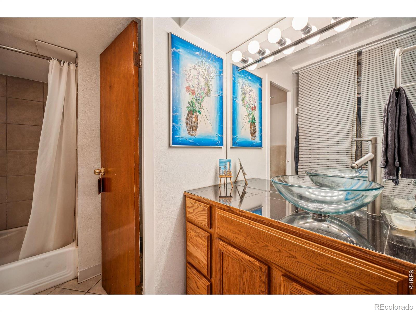 MLS Image #11 for 789 n clarkson street,denver, Colorado