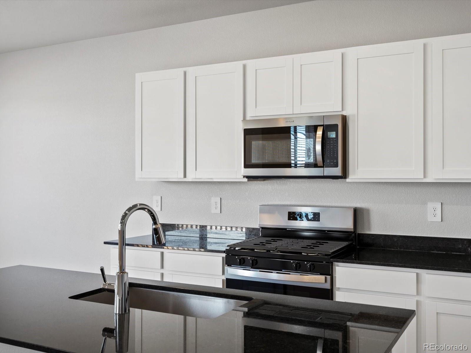 MLS Image #11 for 550  98th avenue,greeley, Colorado
