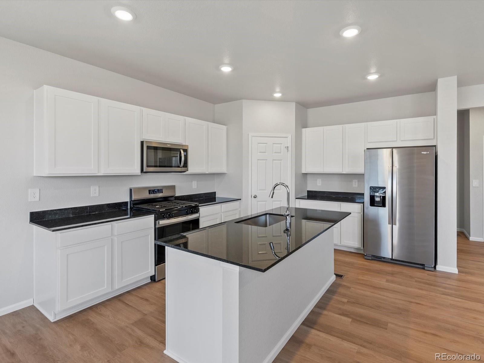 MLS Image #5 for 550  98th avenue,greeley, Colorado
