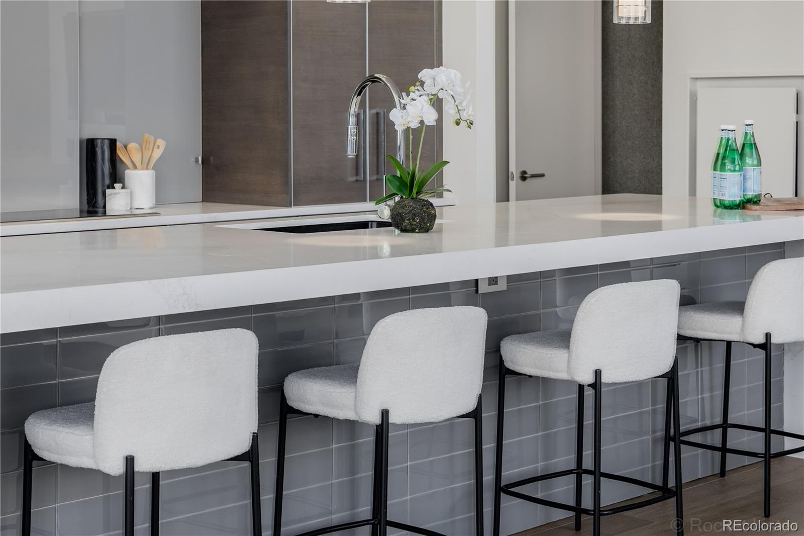 MLS Image #14 for 891  14th street 909,denver, Colorado