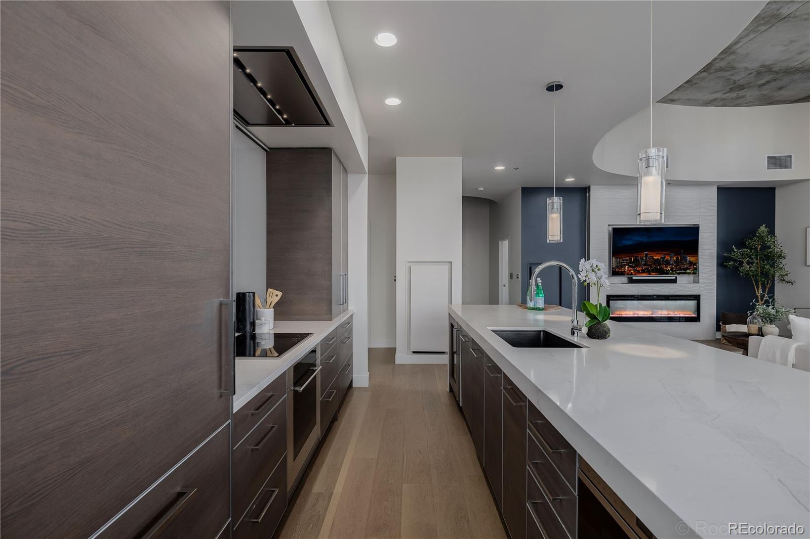 MLS Image #15 for 891  14th street 909,denver, Colorado