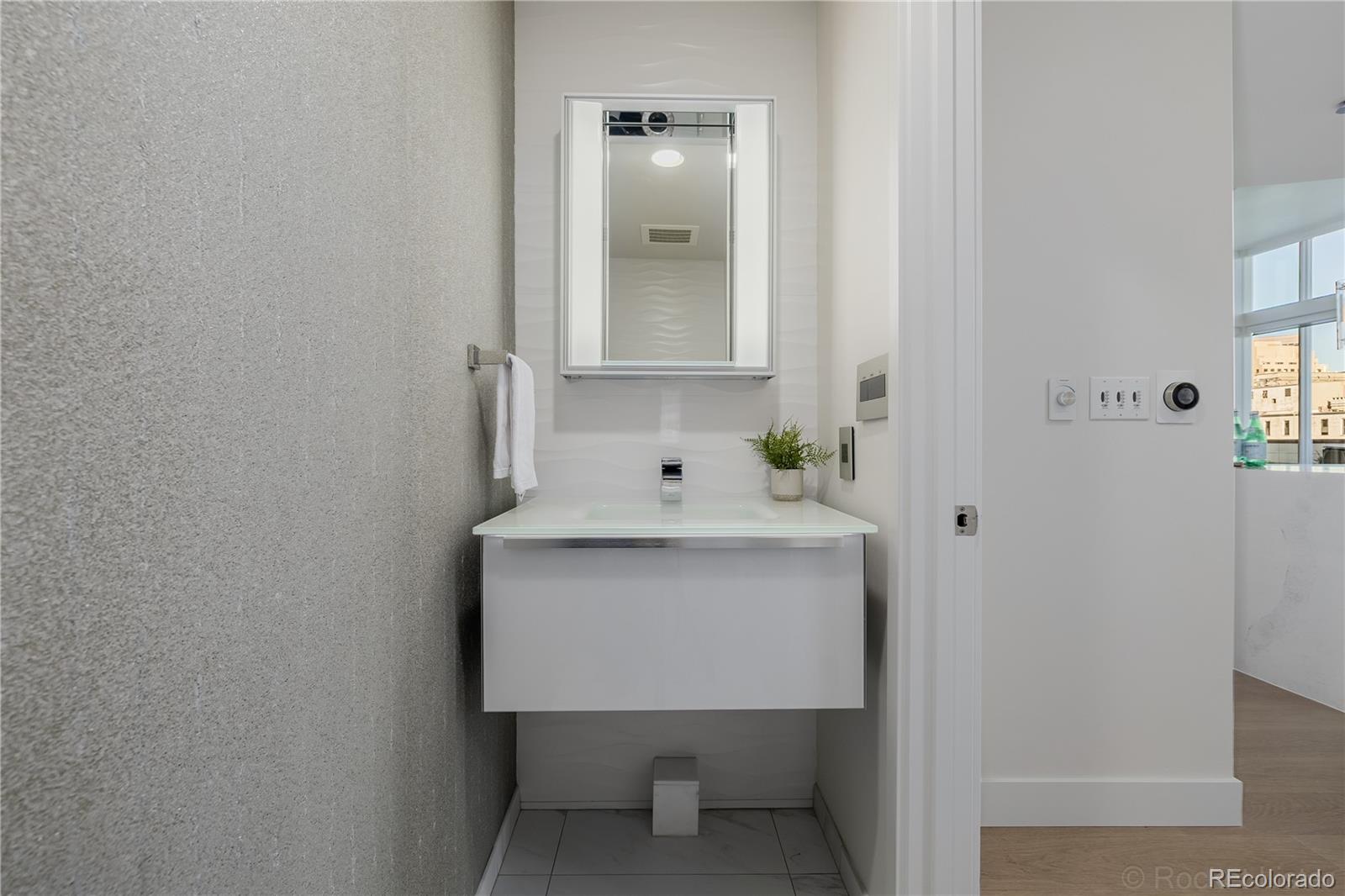 MLS Image #20 for 891  14th street 909,denver, Colorado