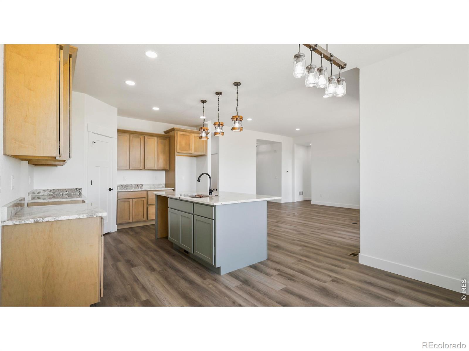 MLS Image #10 for 448  cache avenue,fort morgan, Colorado