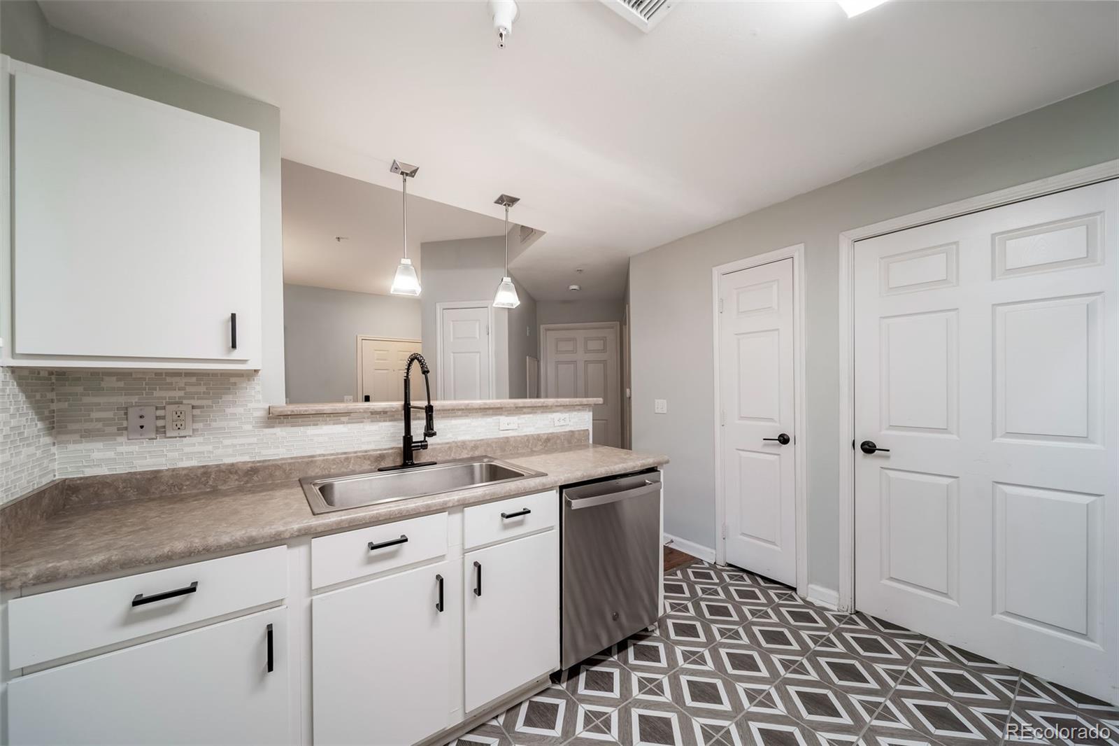 MLS Image #19 for 12858  ironstone way,parker, Colorado