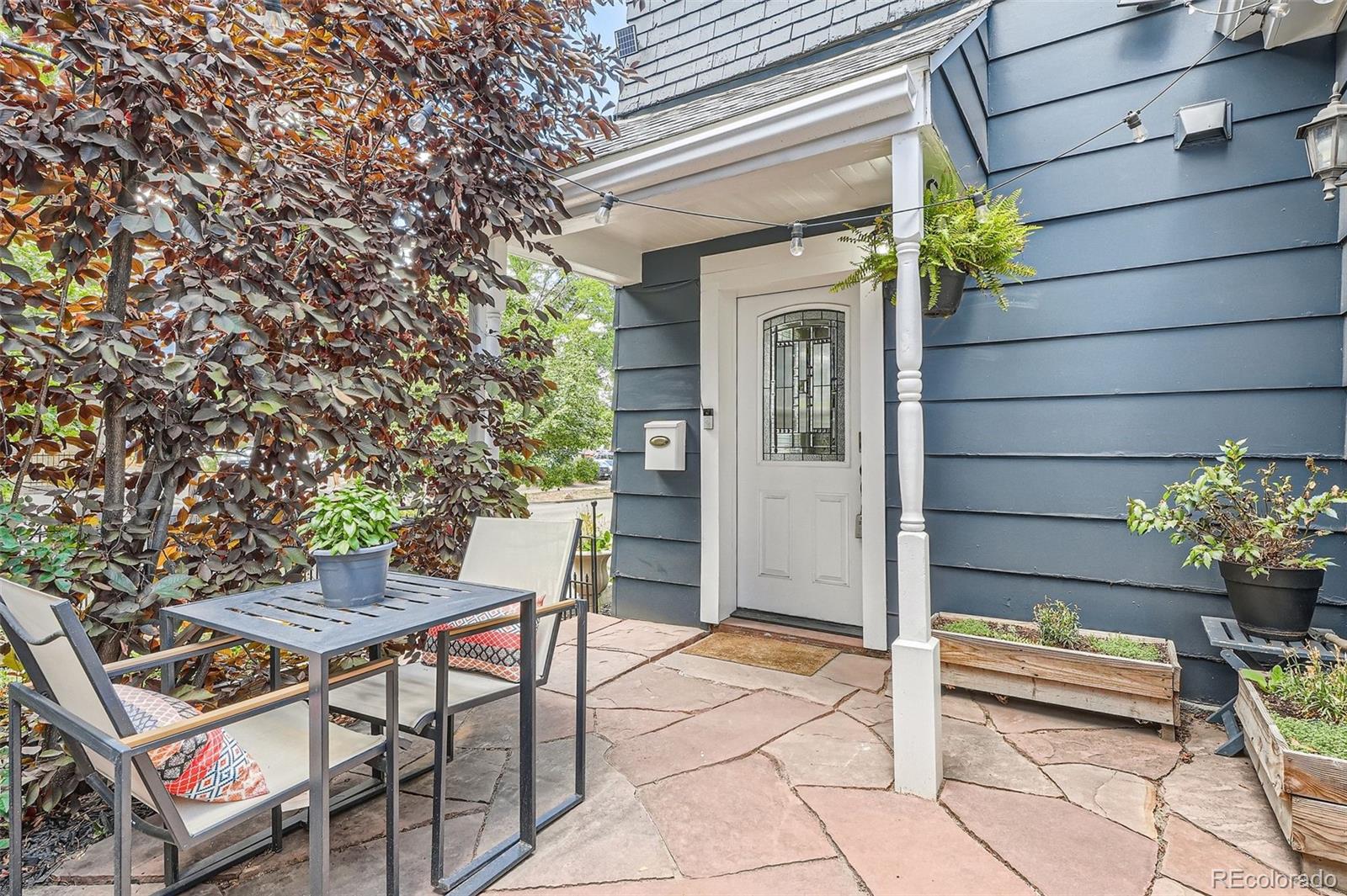 MLS Image #16 for 1414 n clarkson street,denver, Colorado