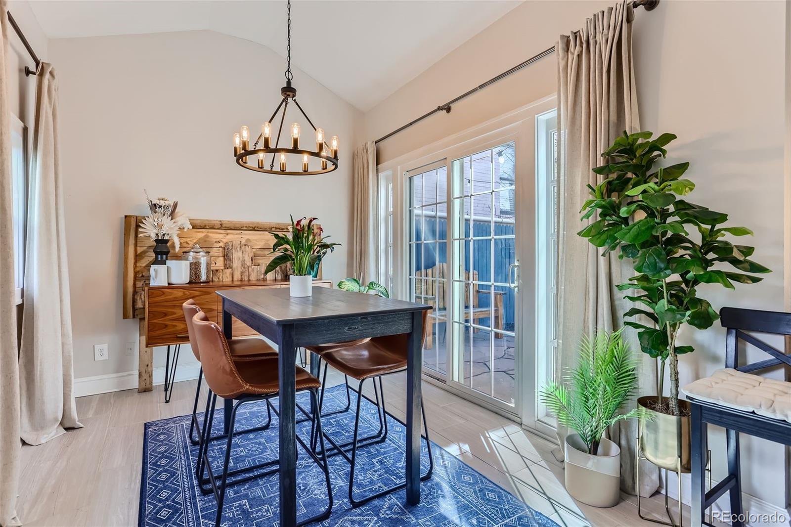 MLS Image #8 for 1414 n clarkson street,denver, Colorado
