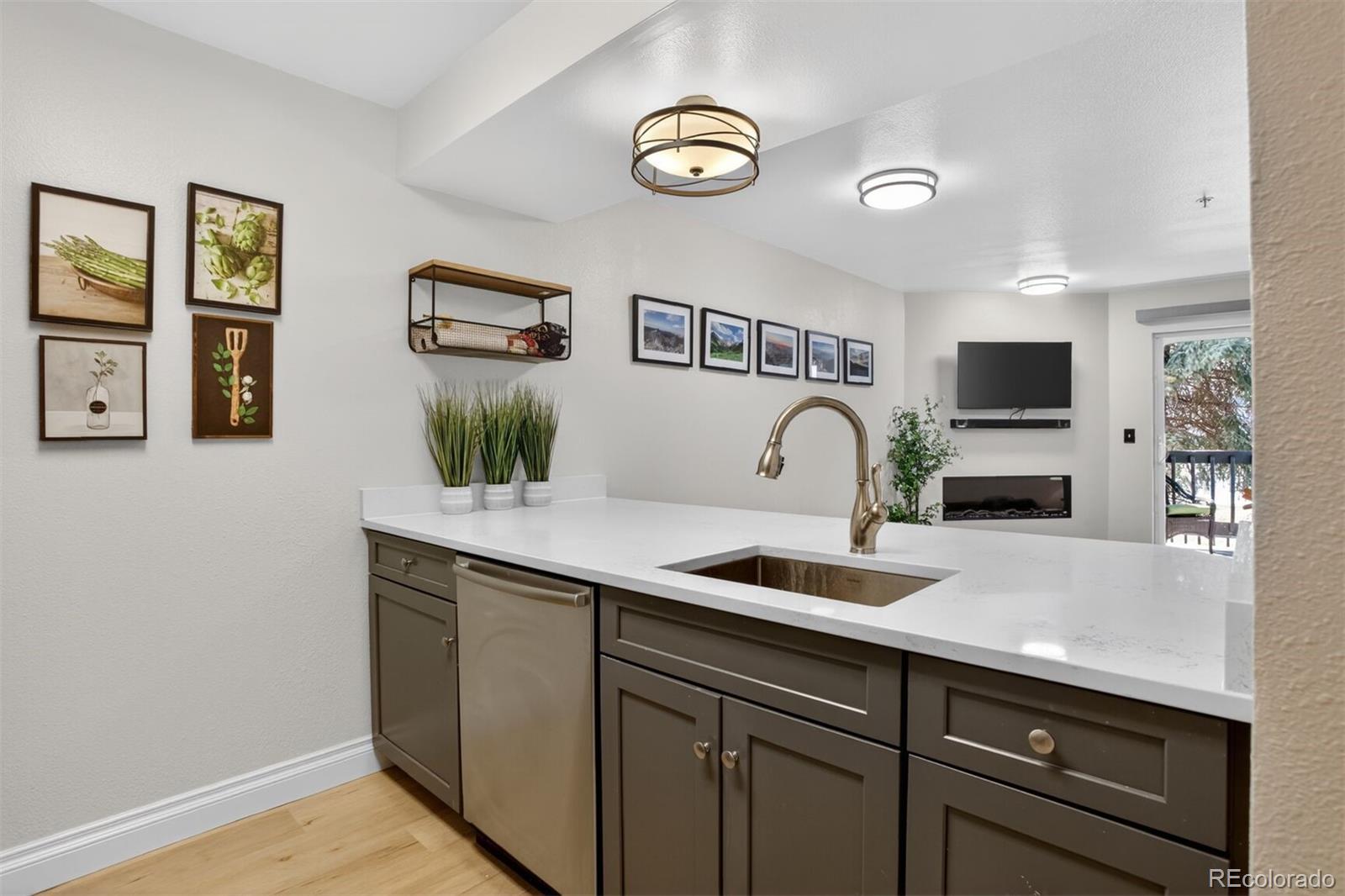 MLS Image #13 for 2727  folsom street,boulder, Colorado