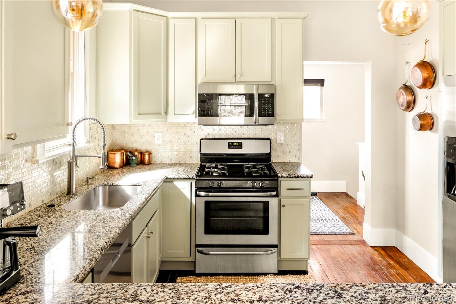 MLS Image #14 for 3253 n columbine street,denver, Colorado