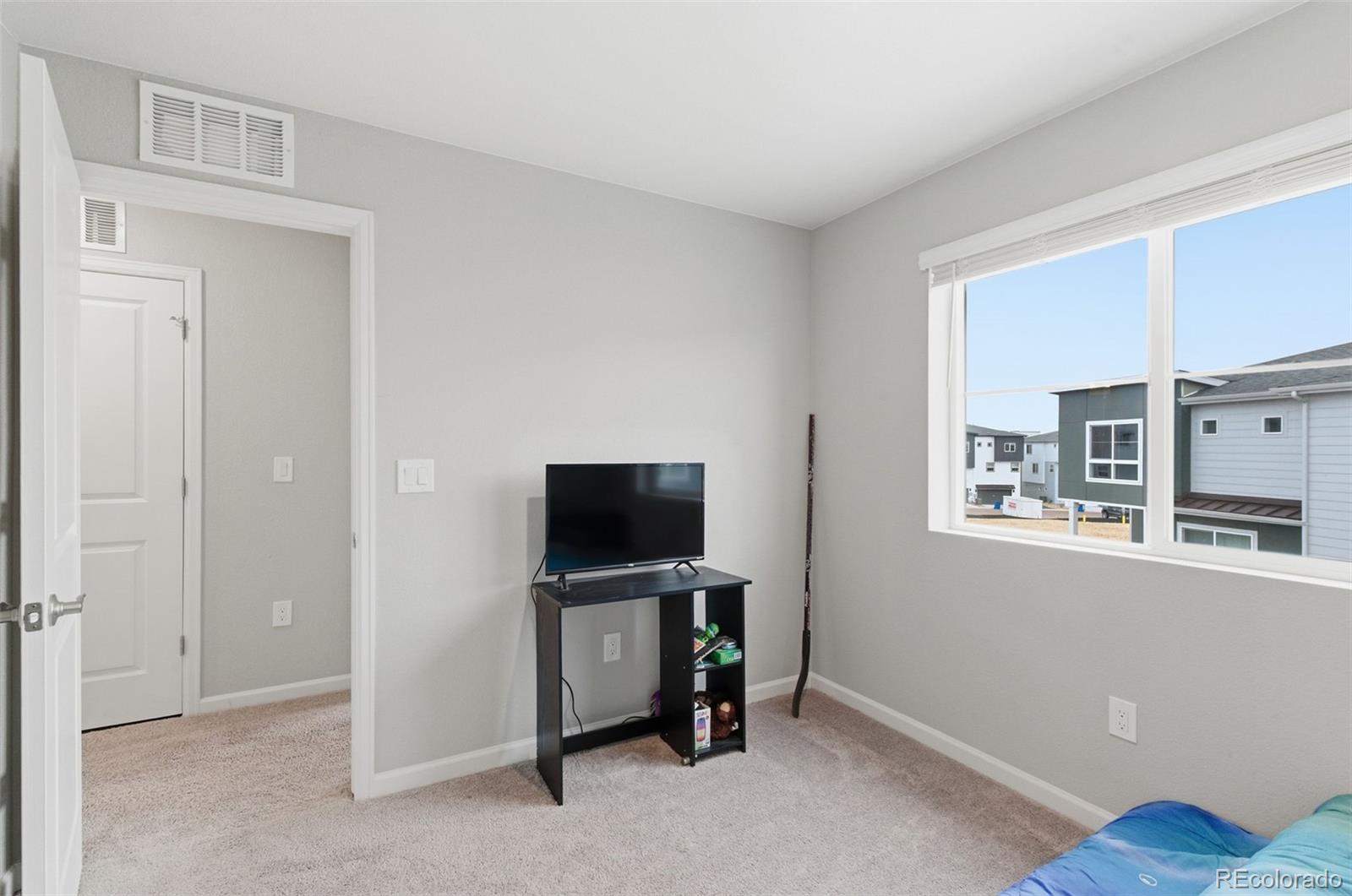 MLS Image #19 for 10653  larimar point,colorado springs, Colorado