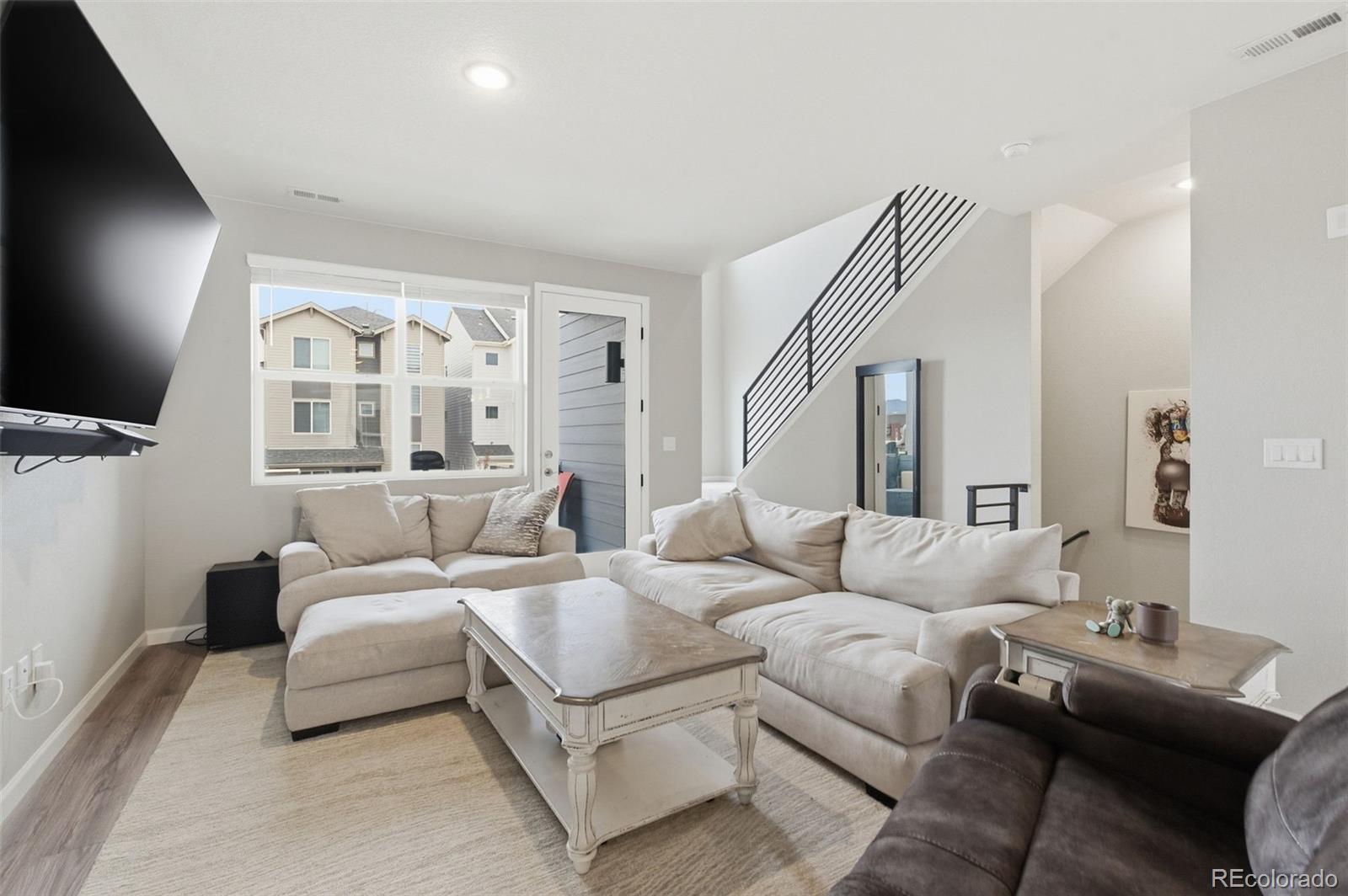 MLS Image #3 for 10653  larimar point,colorado springs, Colorado
